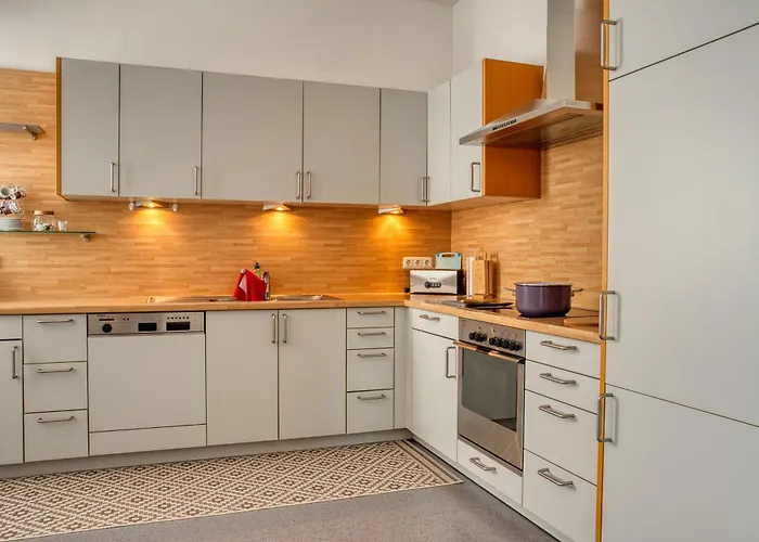 Trackside Loft Apartman